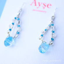 画像をギャラリービューアに読み込む, 糸編みチェコビーズピアス(sblu)