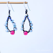 画像をギャラリービューアに読み込む, 糸編みチェコビーズピアス(blu×ppl)