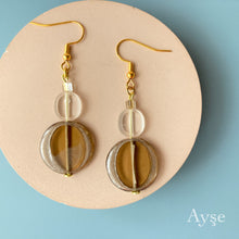 画像をギャラリービューアに読み込む, おはじきビーズピアス(brown)