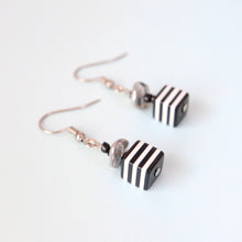 画像をギャラリービューアに読み込む, しましまキューブピアス