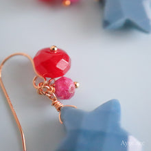 画像をギャラリービューアに読み込む, カラフルスターピアス(ブルーオパール)