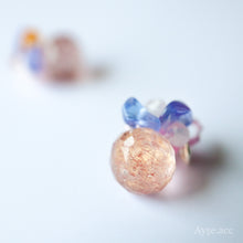 画像をギャラリービューアに読み込む, 極細糸で編んだつぶつぶピアス(ストロベリークォーツ)