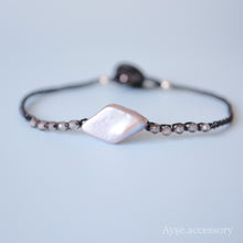 画像をギャラリービューアに読み込む, ダイヤ形パールブレスレット(blk)