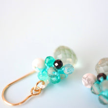 画像をギャラリービューアに読み込む, 極細糸で編んだつぶつぶピアス(グリーンアメジスト)