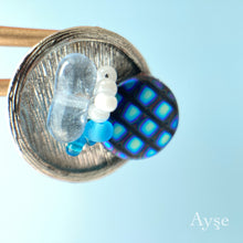 画像をギャラリービューアに読み込む, メタリックボタンピアス