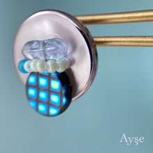 画像をギャラリービューアに読み込む, メタリックボタンピアス