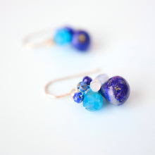 画像をギャラリービューアに読み込む, 極細糸で編んだつぶつぶピアス(ラピスラズリ)