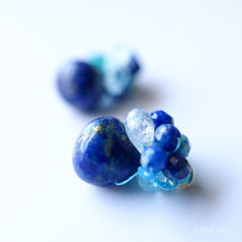 画像をギャラリービューアに読み込む, 極細糸で編んだつぶつぶピアス(ラピスラズリ)