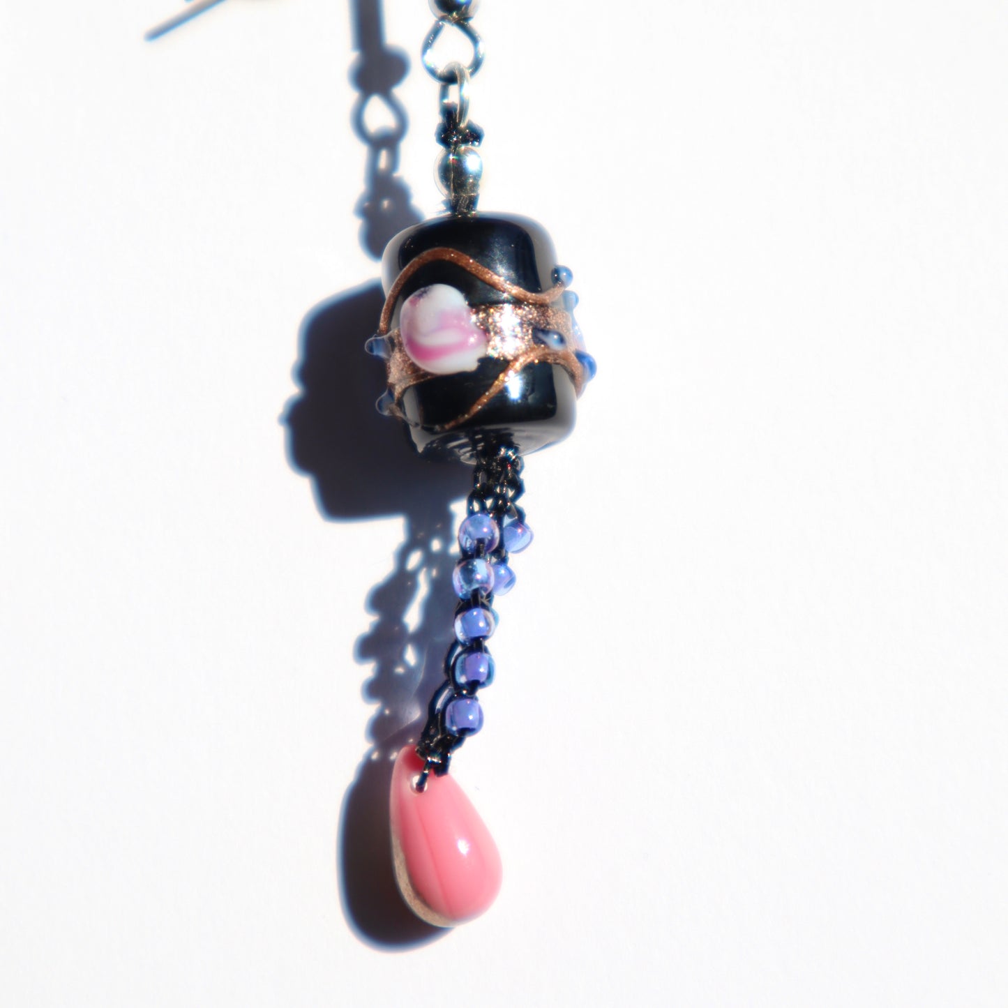 Noir Pink