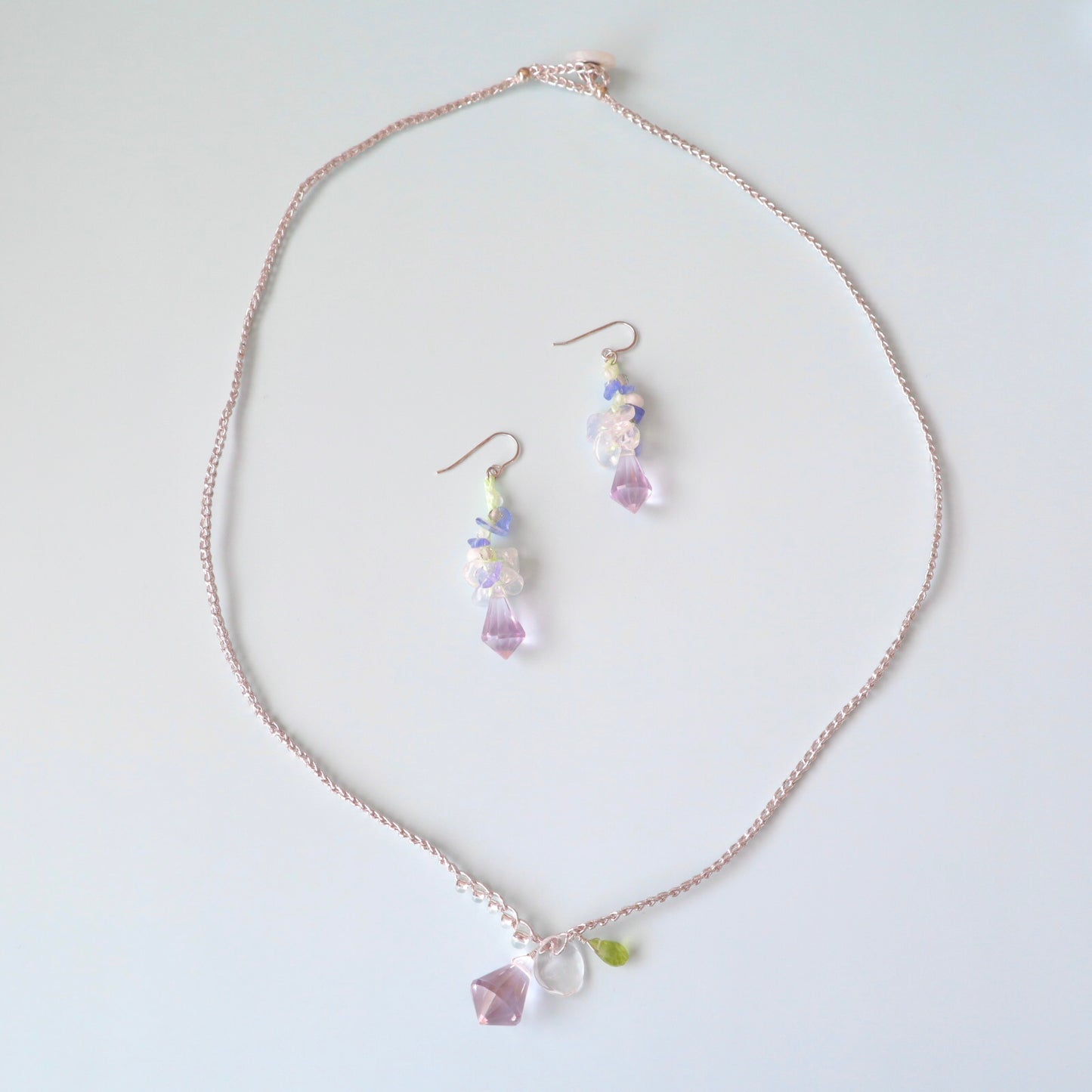 藤の花ピアス
