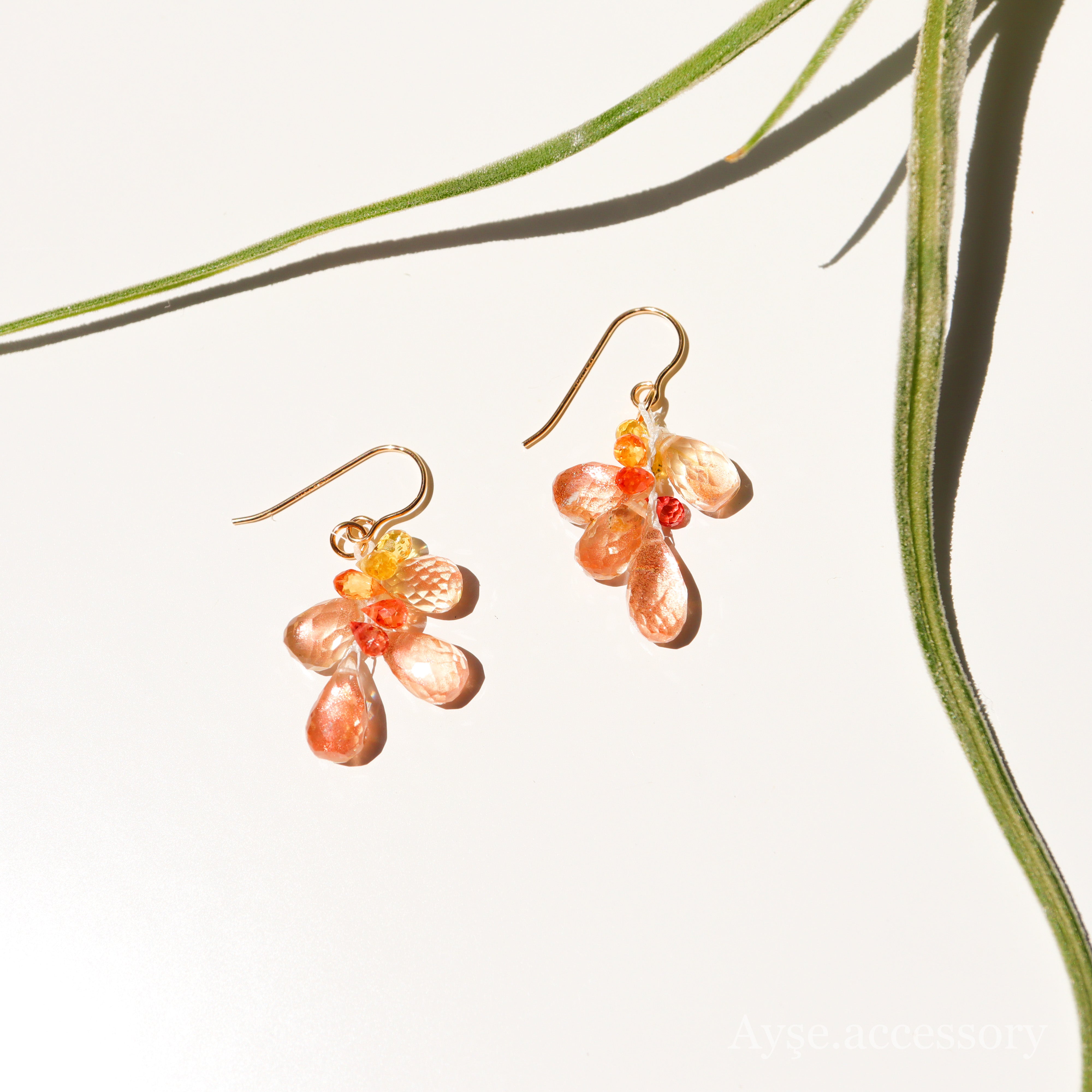 ぷしゅ◆高品質✧大粒オレゴンサンストーン アメリカンピアス✧ オレゴンサンストーンピアス – Ayse.accessory