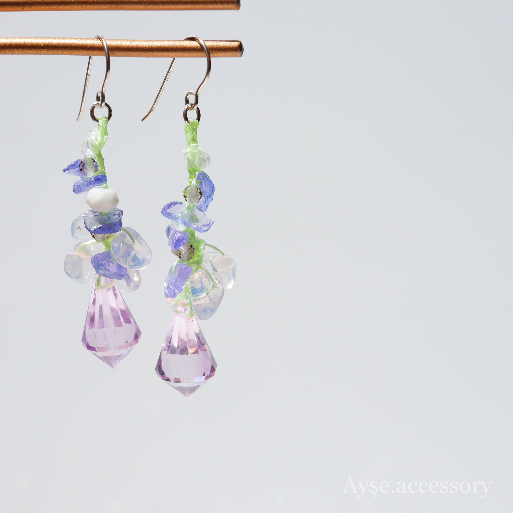 注目の 藤の花ピアス Ayse.accessory – ピアス