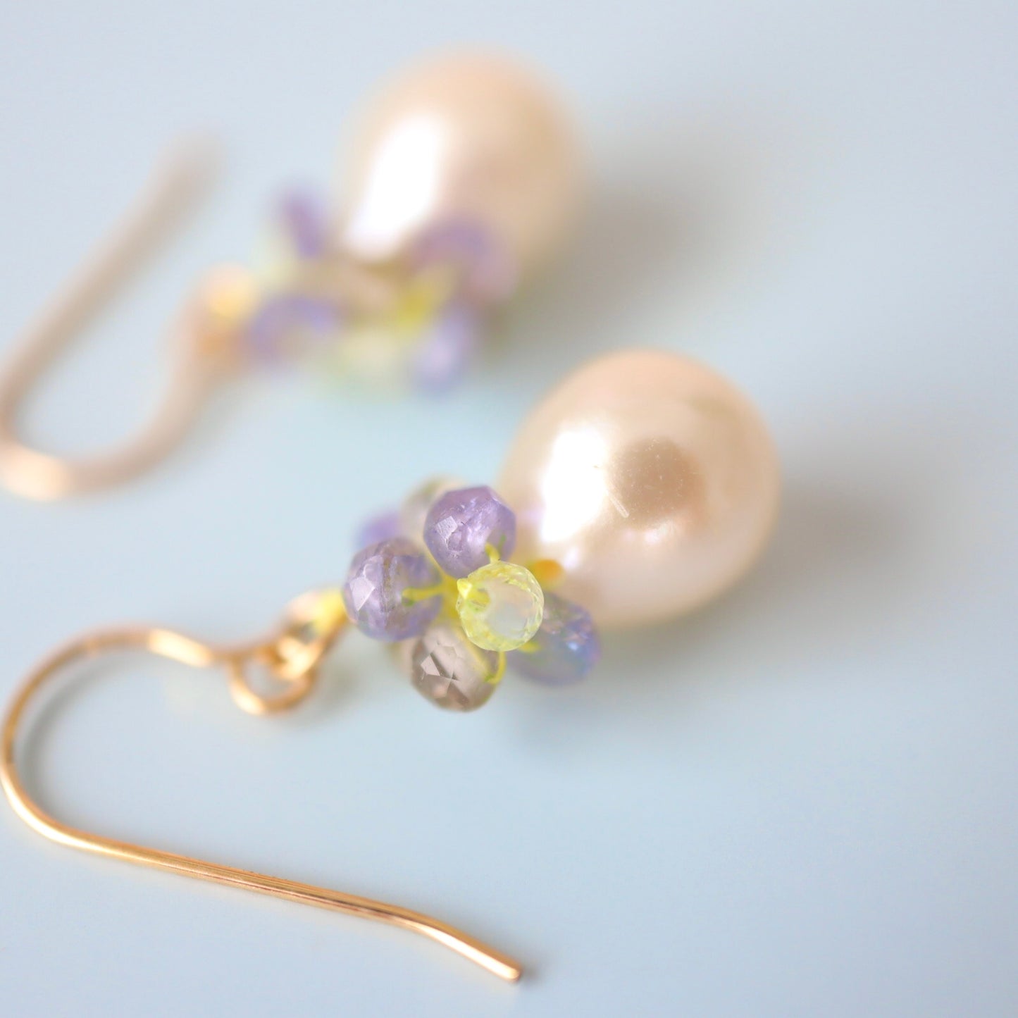 つぶつぶパールピアス(blu)