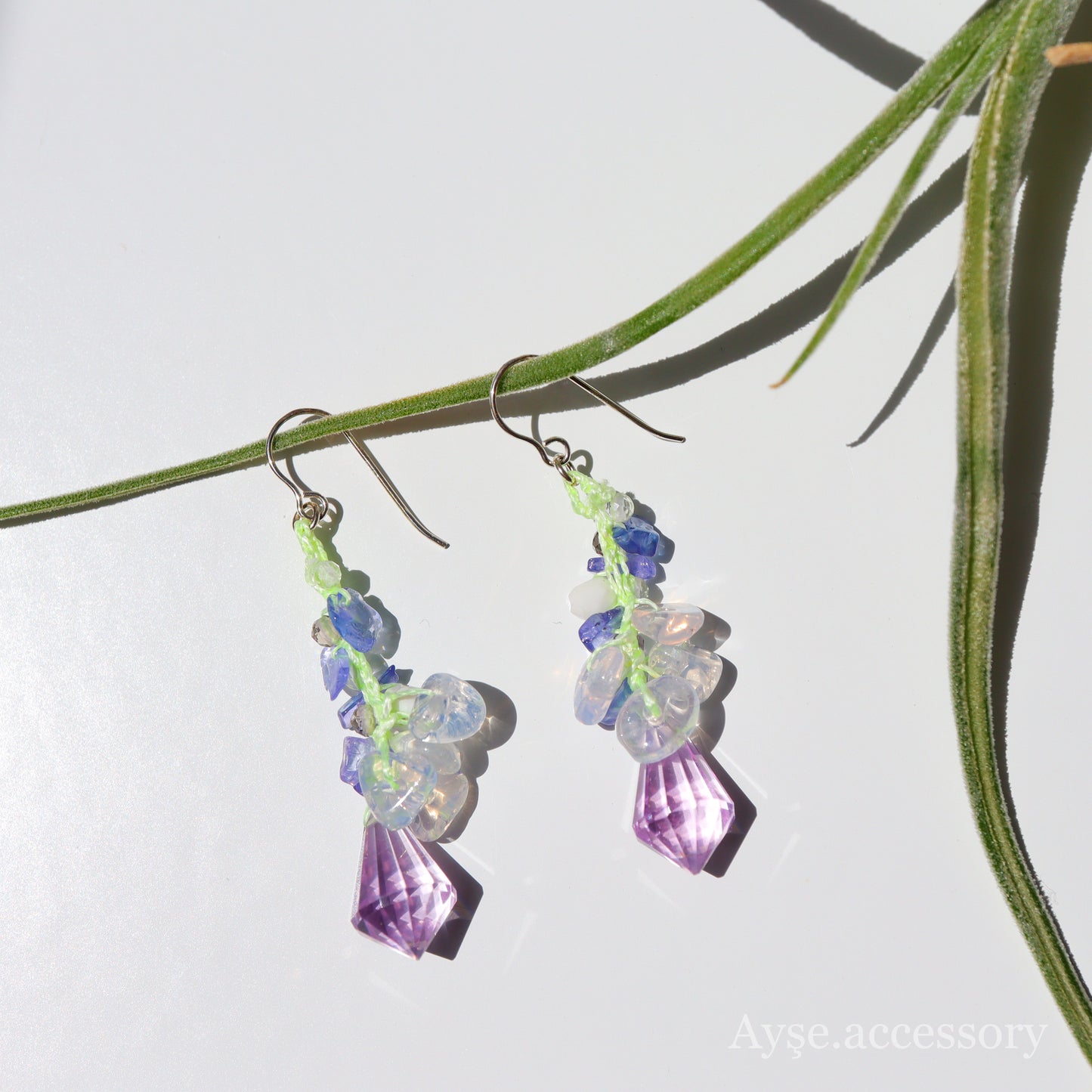 藤の花ピアス